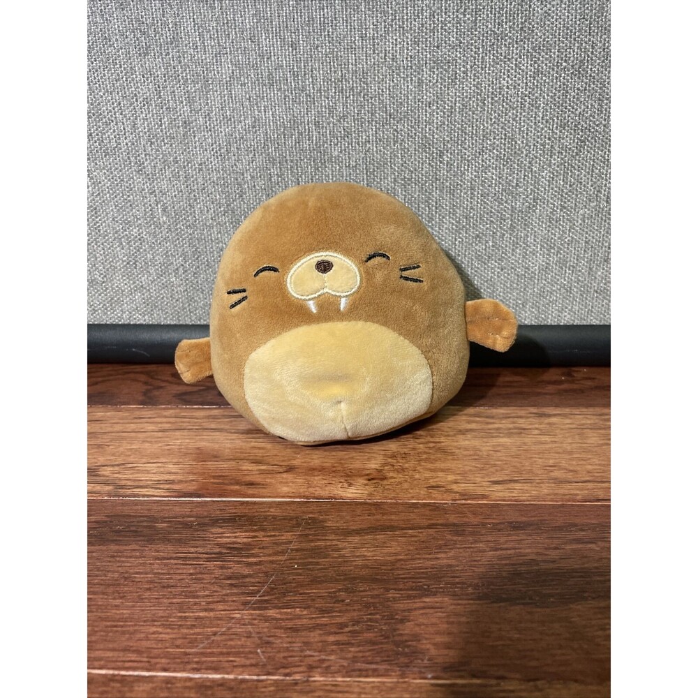 Squishmallow Bruce The Walrus 8” Kellytoy Brown Plush
